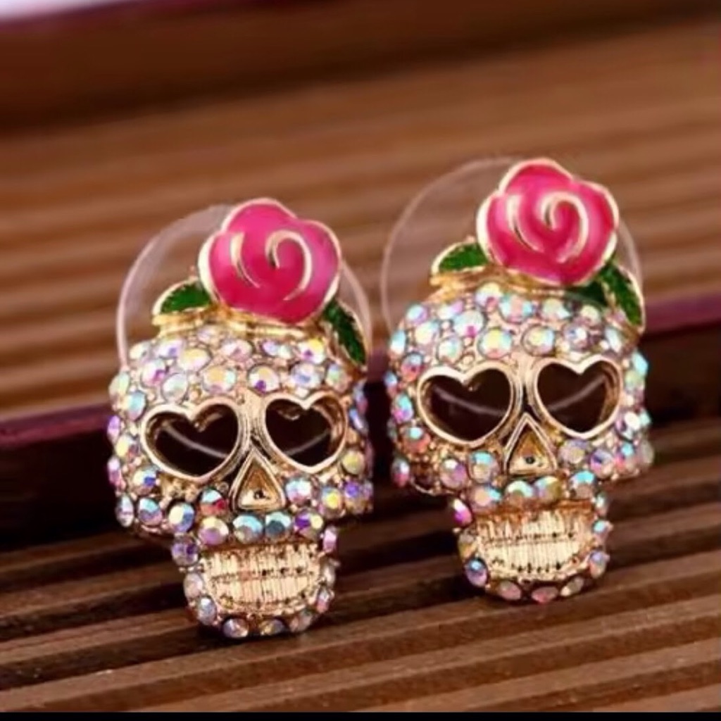 Ab Stones Gold Skull Earrings With Pink Rose 12$